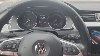 Volkswagen Passat Variant Business - 11