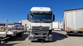 Mercedes Benz Actros 1845 - 11