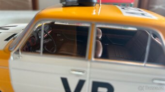 LADA 1500 VB 1974-1977 1:18 + bonus - 11