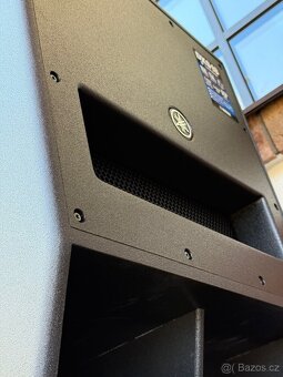 Subwoofer Yamaha DXS18 - 18" aktivní - DJ, kapely, kulturák - 11