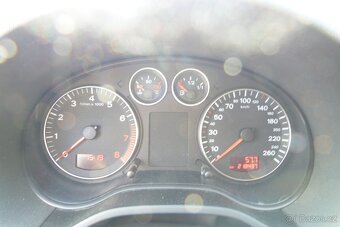 Audi A 3 1.6i Sportback - 11