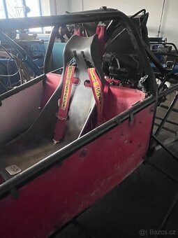 BUGGY  s příslušenstvím - 11