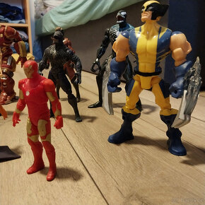 Marvel Avengers 31 figurek - 11