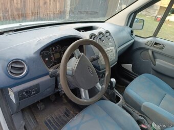 Prodám Ford Tourneo Conect Rok výroby: 2011 Barva Bílá - 11
