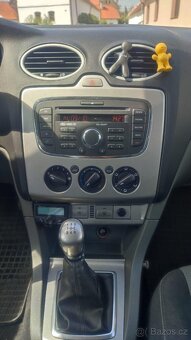 Ford Focus combi MK2 po fl 1,6 66KW - 11