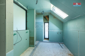 Prodej rodinného domu, 327 m², Benešov, ul. Okrouhlice - 11