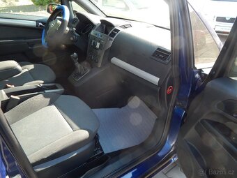 Zafira 1,6 i  77kW - 11
