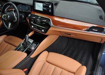 BMW Řada 5 530xD M-SPORT ČR 1.MAJ PANOR. - 11