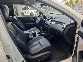 Nissan X-Trail 1.6 dCi 4x4 Tekna Panorama 360° - 11