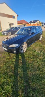 BMW 325 D E91 - 11