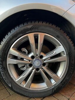 Mercedes Benz E 220 D Bluetec Facelift - 11