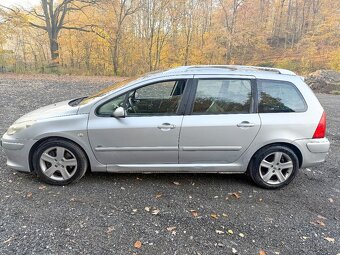 Peugeot 307 SW 5-7 míst 2.0 HDI 100 kw po velkém servise - 11