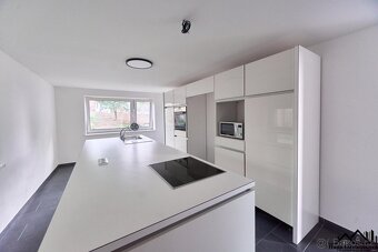 Prodej rodinného domu ve Vanovicích - 11