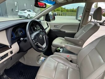 TOYOTA SIENNA XLE 3,5 V6 AWD  2015 NOVÝ MODEL 7 míst LPG - 11