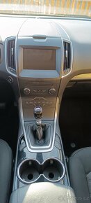 Ford Galaxy 2018 7 míst 2.0d 150 koní vč. DPH - 11