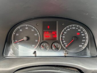 Volkswagen Caddy Life 1.6 MPi - 11