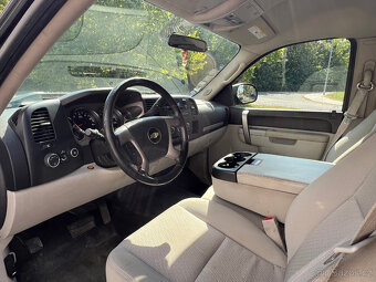 Chevrolet Silverado 5.3 V8, 4x4, 97 500 km, LPG - 11