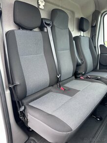 Renault Master 2299 cm³ - 11