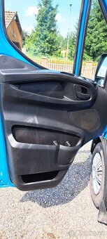 Iveco Daily 3,0D 107kw r.v.8/2016  6.míst Odpočet DPH - 11