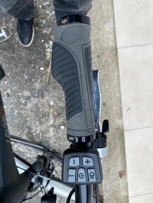 Elektro kolo Leader Fox Vivalo včetně doplňků - 11