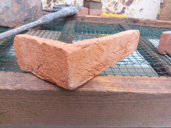 Cihlový obklad pásky líc - 11