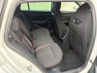 Škoda Octavia RS 2.0 TSI - 11