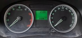 Škoda Roomster 1.4 16V (benzin) - 11