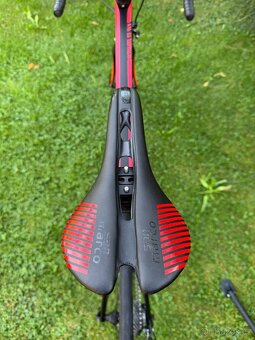 Canyon Ultimate CF SLX 9.0 ( 2019 ) - 11