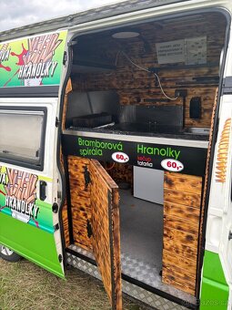 VW TRANSPORTER POJÍZDNÉ OBČERSTVENÍ - 11