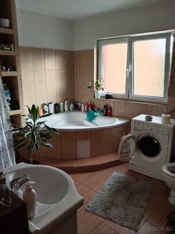 RD Říčany u Brna se třemi byty - 11