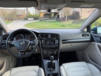 Golf 7 variant 1.4 tsi 103 kw highline kůže top stav - 11