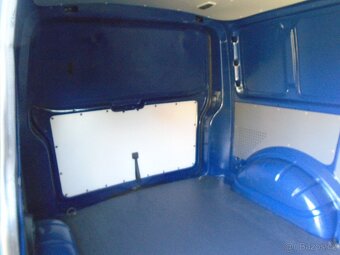 Volkswagen Transporter 1.9 TDI - 11