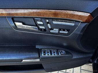 Mercedes-Benz Třídy S 500 Long AMG 285kW ALU R19 W221 Harman - 11