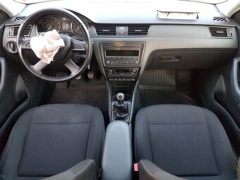 Škoda Rapid Sedan bílý, 1,2 TSi 63 kW - ND z vozu - 11