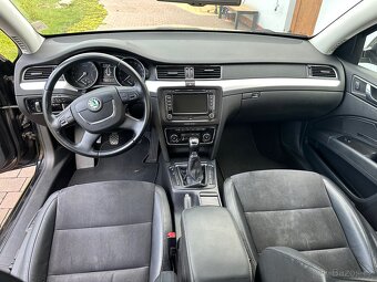 ŠKODA Superb 2.0 TDI Elegance - 11