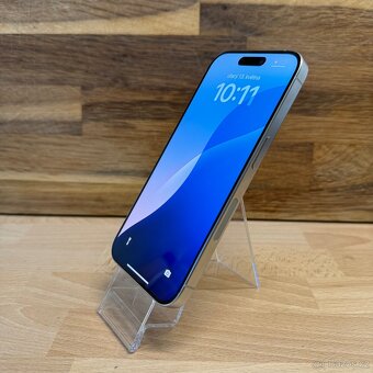 iPhone 15 Pro 256GB, bílý, 100% baterie (rok záruka) - 11