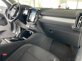Volvo XC40 D4,AWD,140kW,LED,Nav,Kamer,DPH - 11