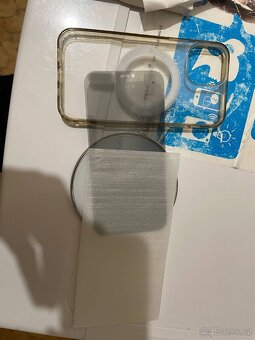 Prodám a nebo vyměním IPhone 12 64 gb - 11