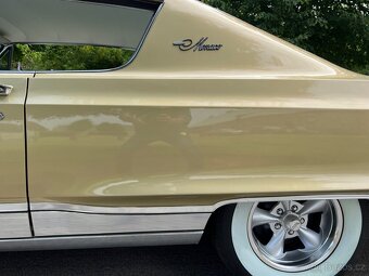1967 Dodge Monaco 500 - 11