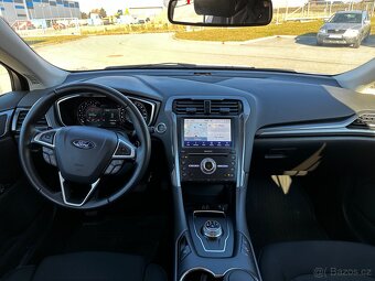 Ford Mondeo mk5 Titanium - 11