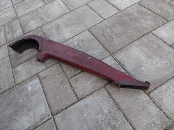 Jawa 175 kyvacka - kryt retezu - 11