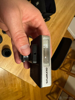 Olympus OM-D E-M5 - 11