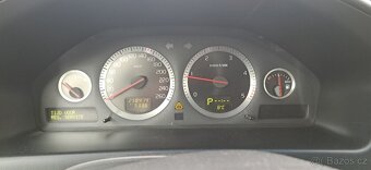 Volvo V70 2.4D5 - 11