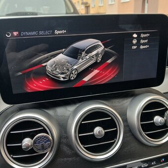 MERCEDES-BENZ C200d//2019 - 11