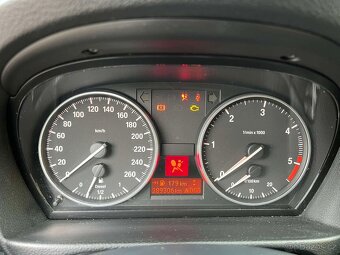 Komplet na náhradní díly-BMW E90 320D - 11