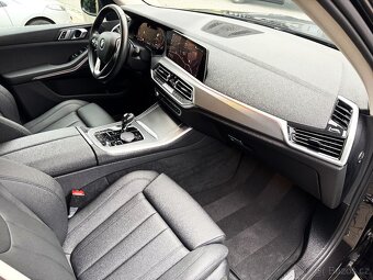 BMW X5 40i xDrive NIGHT VISION,SURROUN VIEW,LED,TAŽNÉ,DPH - 11