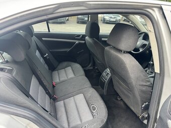Škoda Octavia II 1.6 MPi MODEL 2007 MOŽNO NA SPLÁTKY - 11