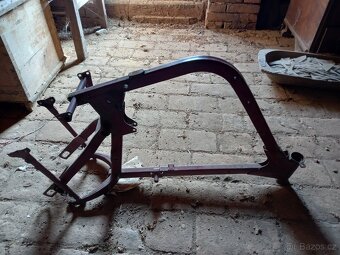 Prodám náhradní díly - 11