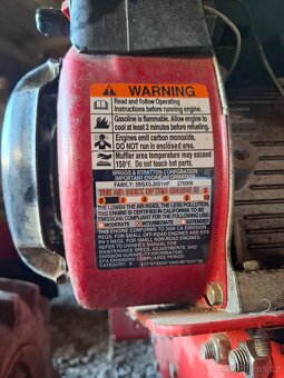 Kultivator s příslušenství - 11