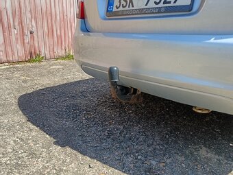 Fabia II combi 1,4 16V 63kW + tažné zařízení - 11